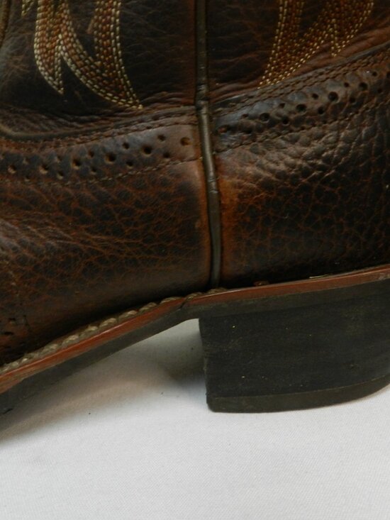 Ariat Men Size 9 M Leather Heritage Roughstock Cowboy boots embroidered brown main image 6